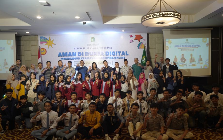 LITERASI KEAMANAN DIGITAL, GEN Z HARUS TAU AMAN DAN BERETIKA DI DUNIA DIGITAL