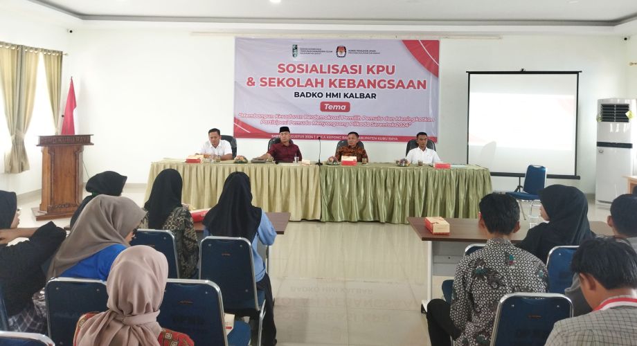 Diskominfo Kalbar Ajak Pemilih Pemula Mengindra Hoax di Era Informasi Digital